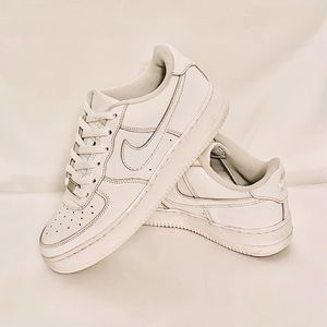 Nike Air Force 1 White 6.5Y Used
